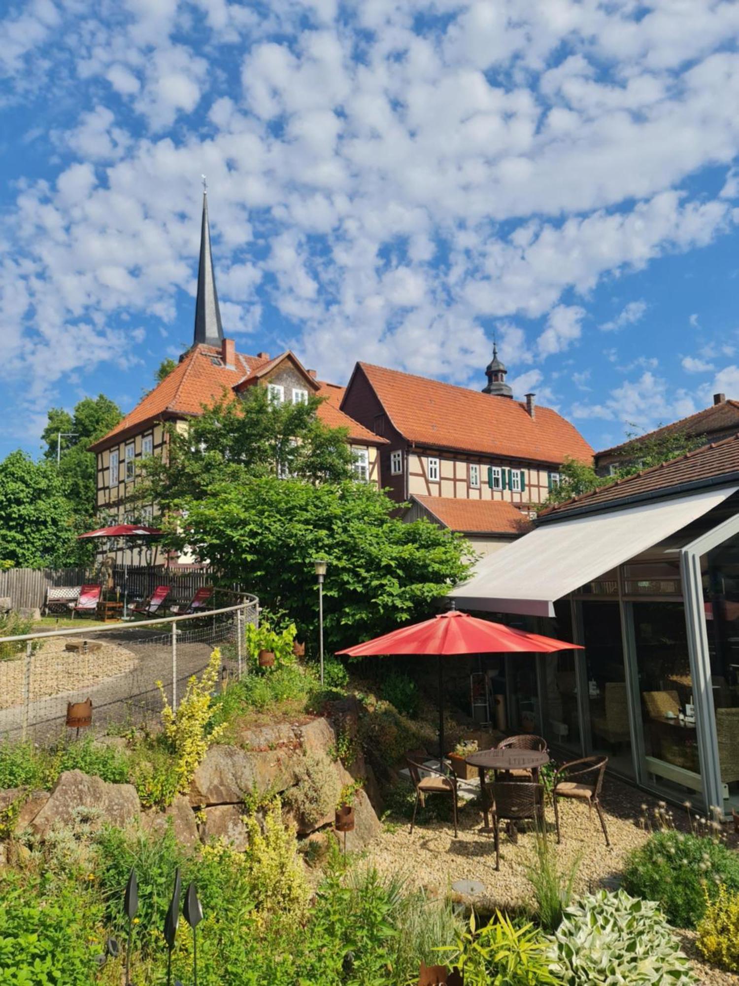 Hotel & Cafe Schachtenburg Schlitz Bagian luar foto